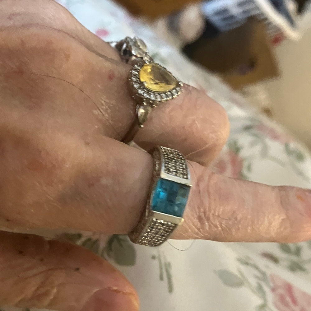 Elegant Blue ring